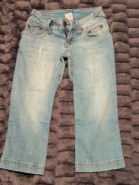 Hydraulic Women's Light Blue Cropped Jeans